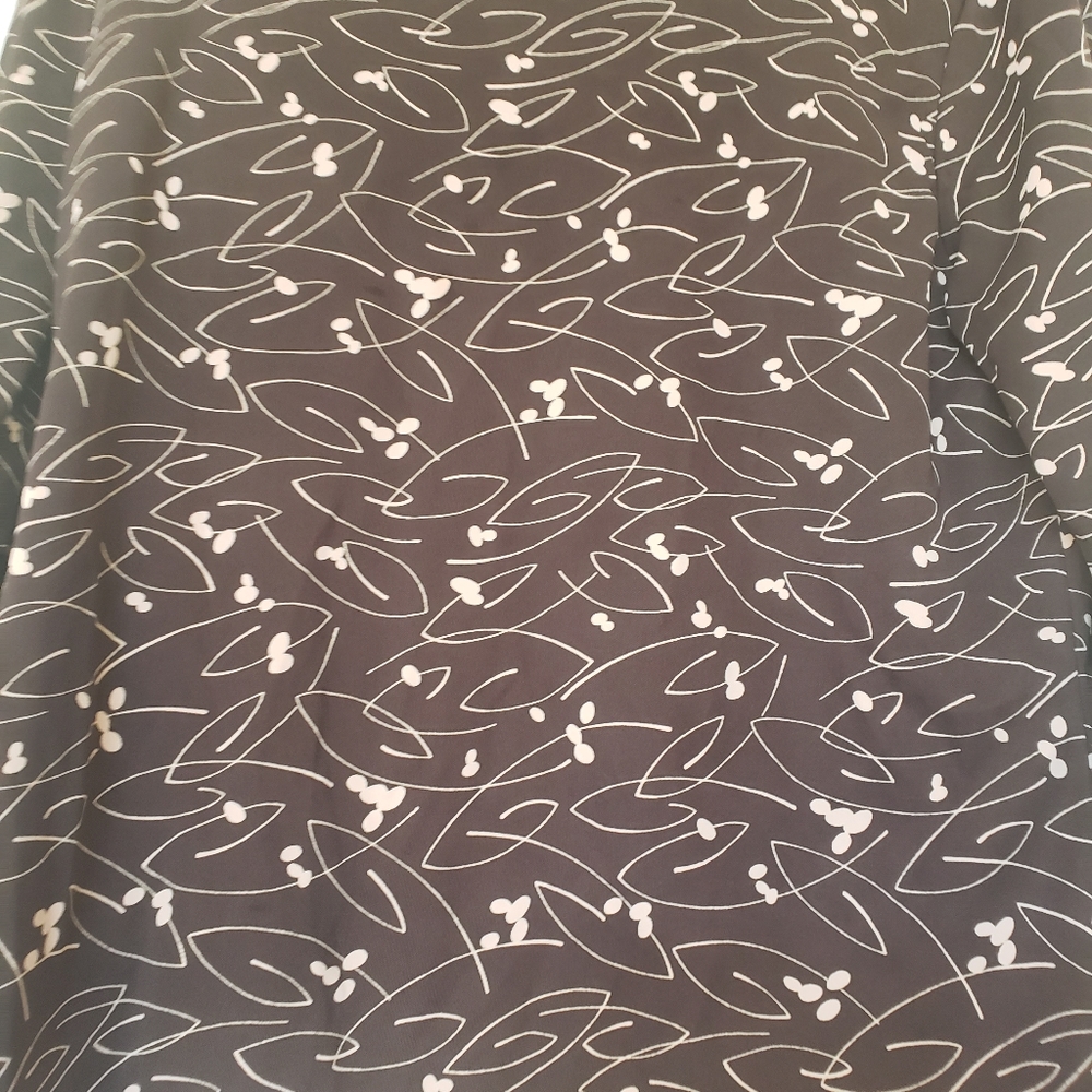 Ann Klein Crewneck Squiggle Dot Pattern Blouse - image 3